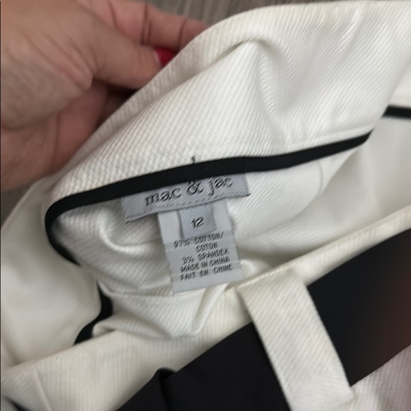 Mac & Jac White and Black Wrap Skirt with Tie Front - Picture 2 of 5